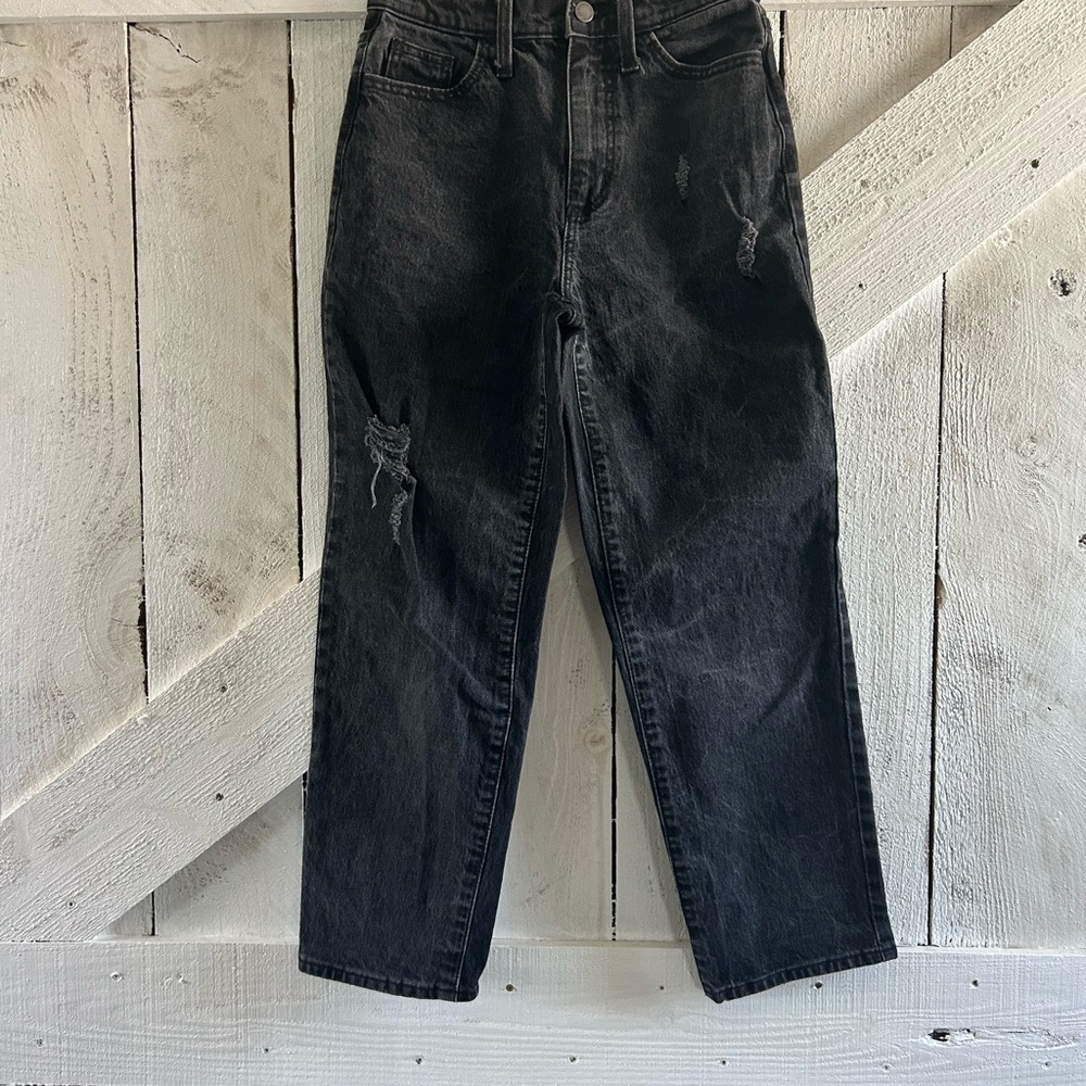 Vintage Straight Distressed Jeans